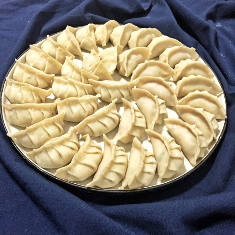 莲藕肉馅饺子步骤6