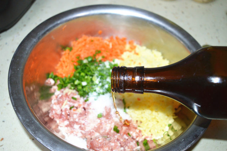 土豆肉末水饺步骤9