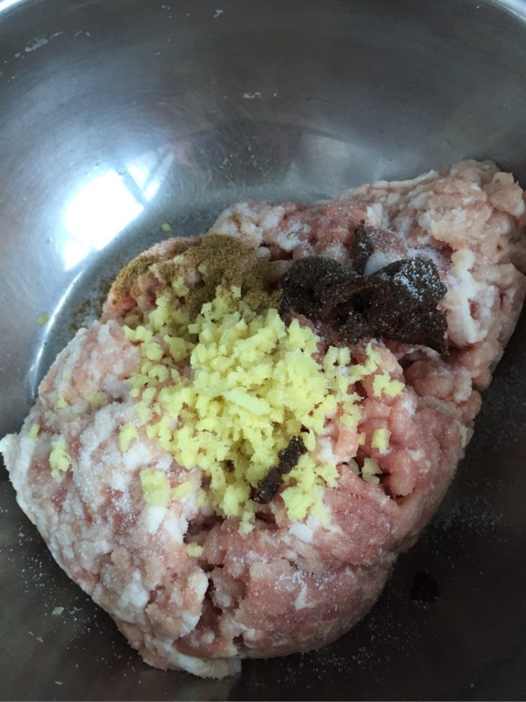 酸菜馅饺子步骤2