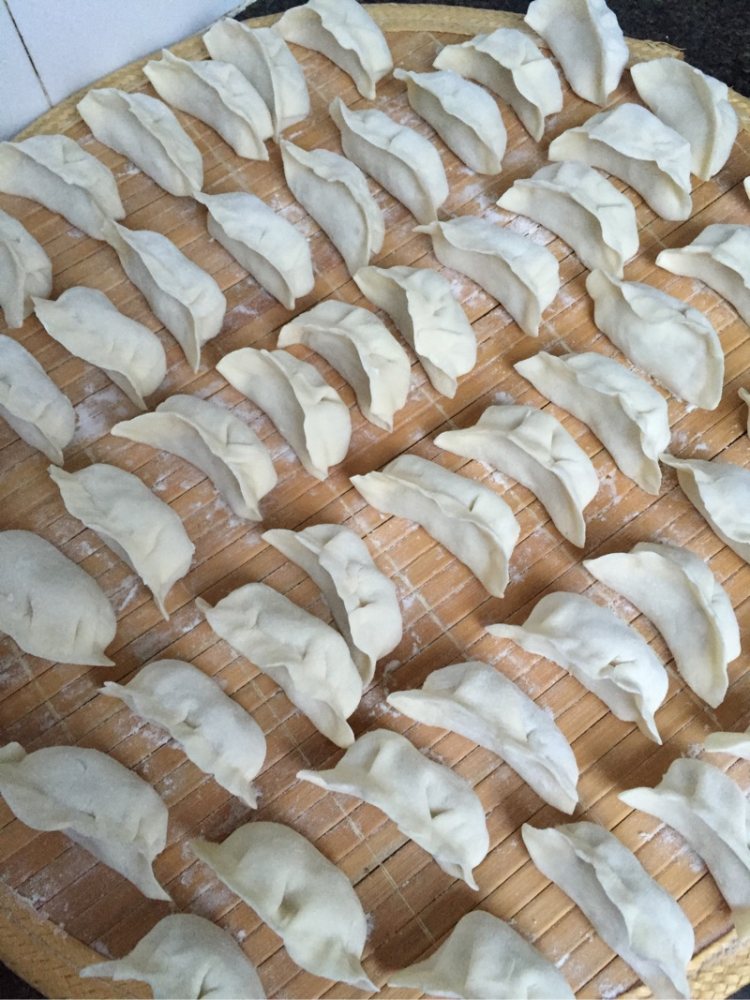 酸菜馅饺子步骤12
