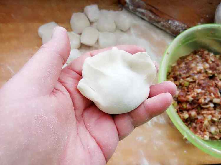 大葱羊肉饺子步骤5