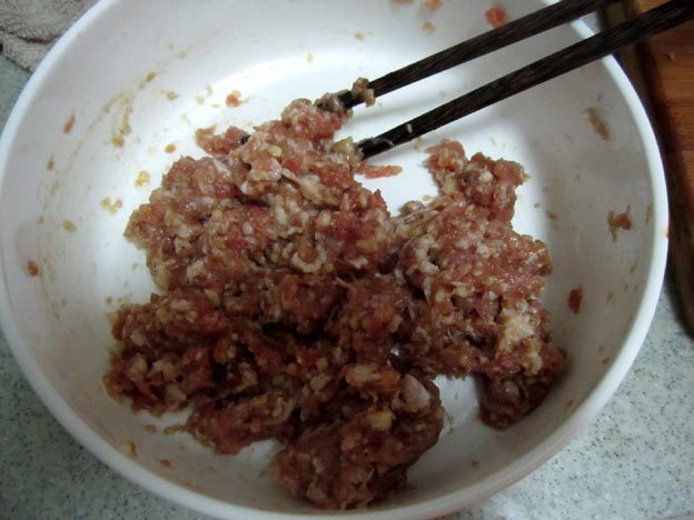 长豆角肉沫饺子步骤2