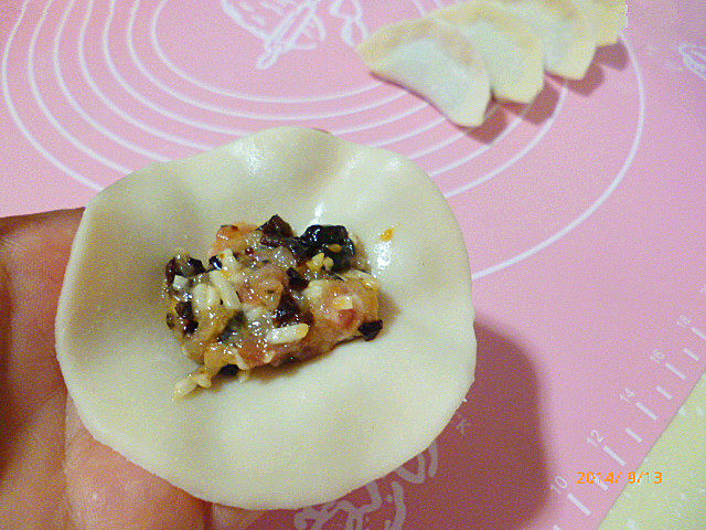 木耳猪肉饺子步骤3