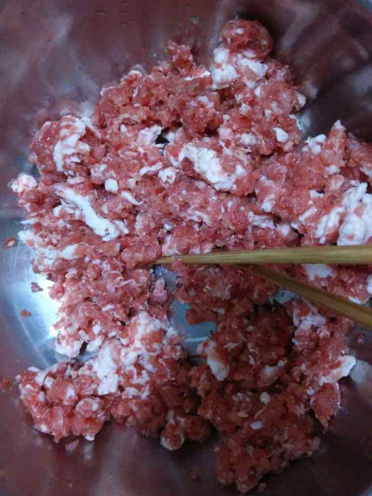 酸菜水饺步骤1