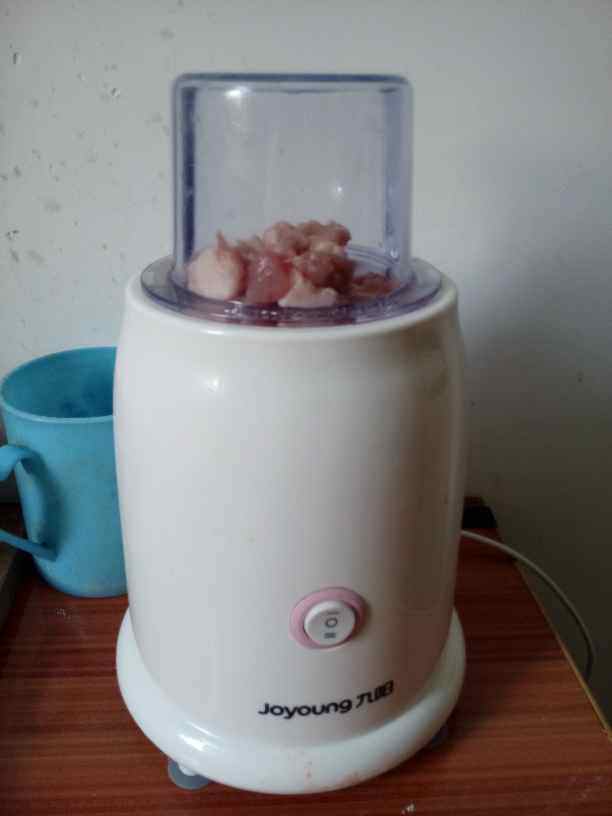 白菜猪肉胡萝卜水饺步骤6