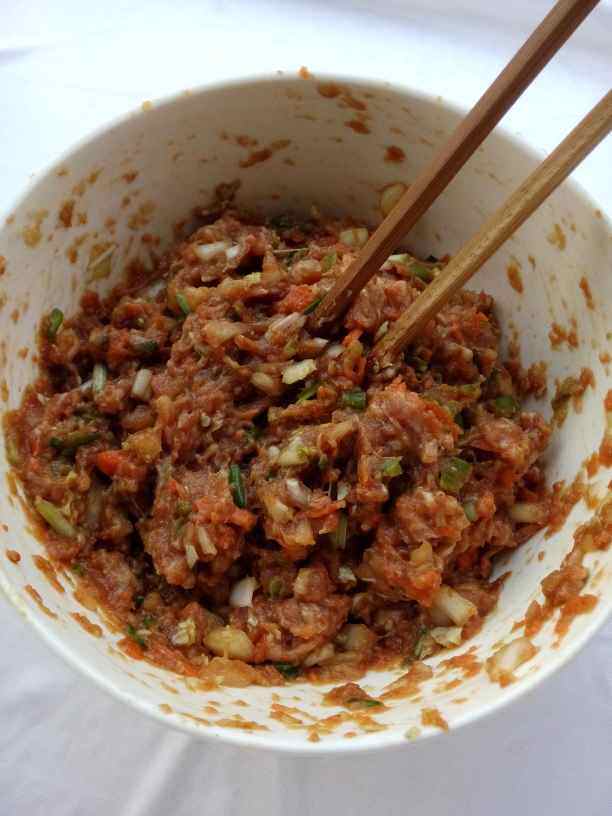 白菜猪肉胡萝卜水饺步骤12