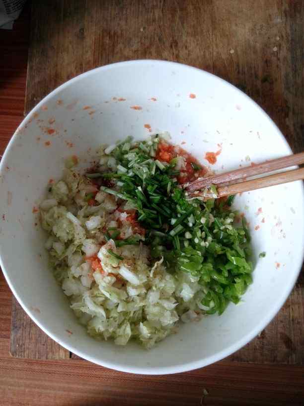 白菜猪肉胡萝卜水饺步骤10