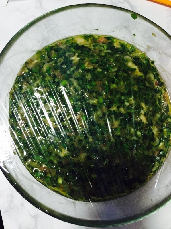 韭菜虾皮猪肉馅儿饺子步骤12