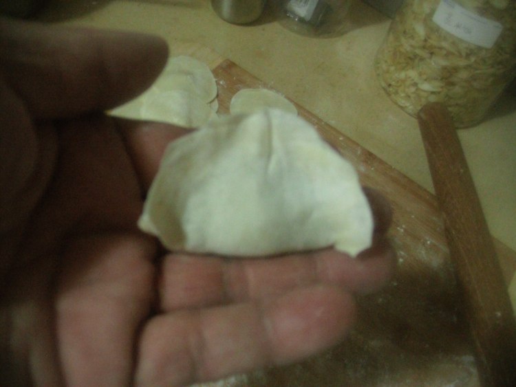 白菜猪肉饺子步骤8