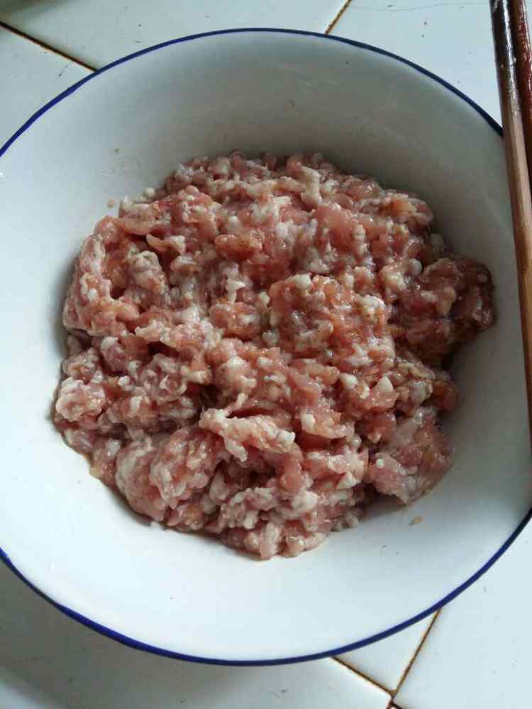 四季豆鲜肉饺步骤2