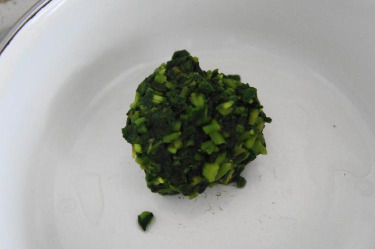 鸡蛋穿心莲馅饺子步骤5