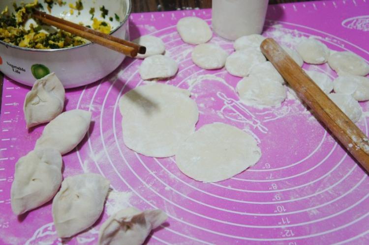 鸡蛋穿心莲馅饺子步骤10