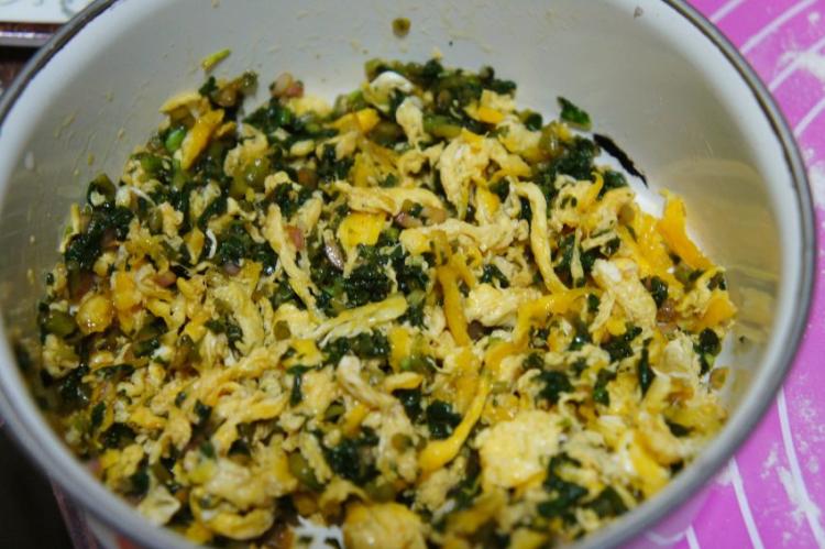 鸡蛋穿心莲馅饺子步骤9