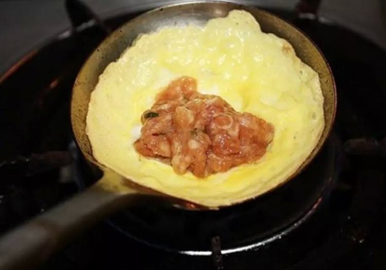 美味蛋饺步骤3