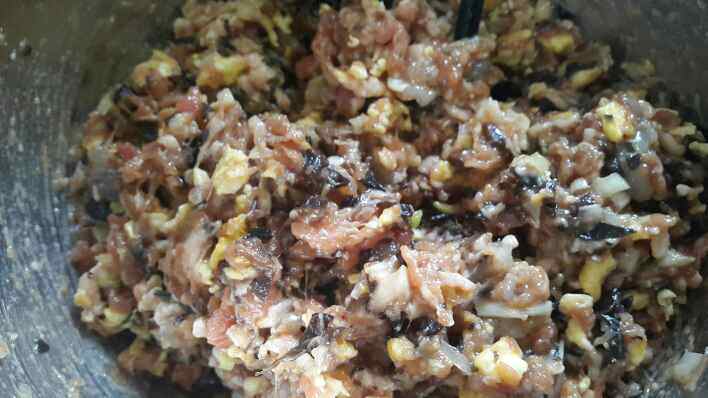 绿皮猪肉虾仁油菜水饺步骤6