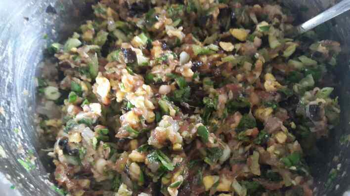 绿皮猪肉虾仁油菜水饺步骤8