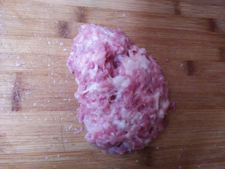 【手工美食】豇豆猪肉步骤3