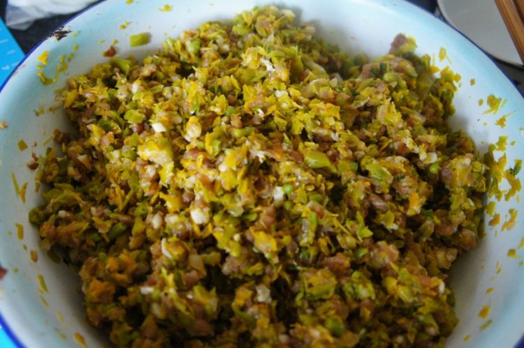 【手工美食】黄花菜馅步骤5