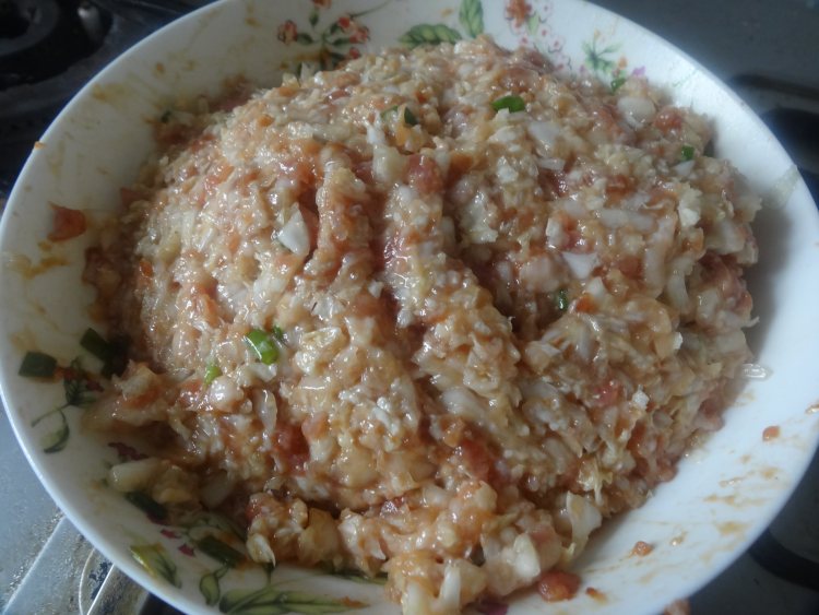 白菜肉饺子步骤8