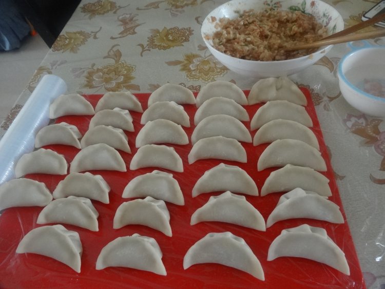 白菜肉饺子步骤12