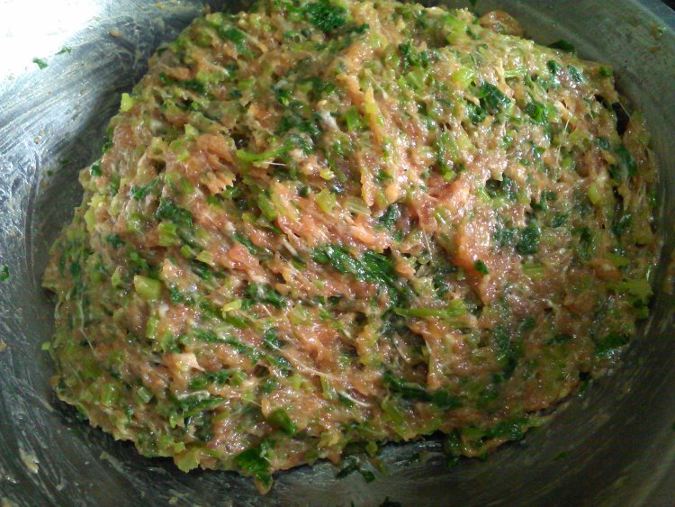 牛肉香芹饺子步骤8