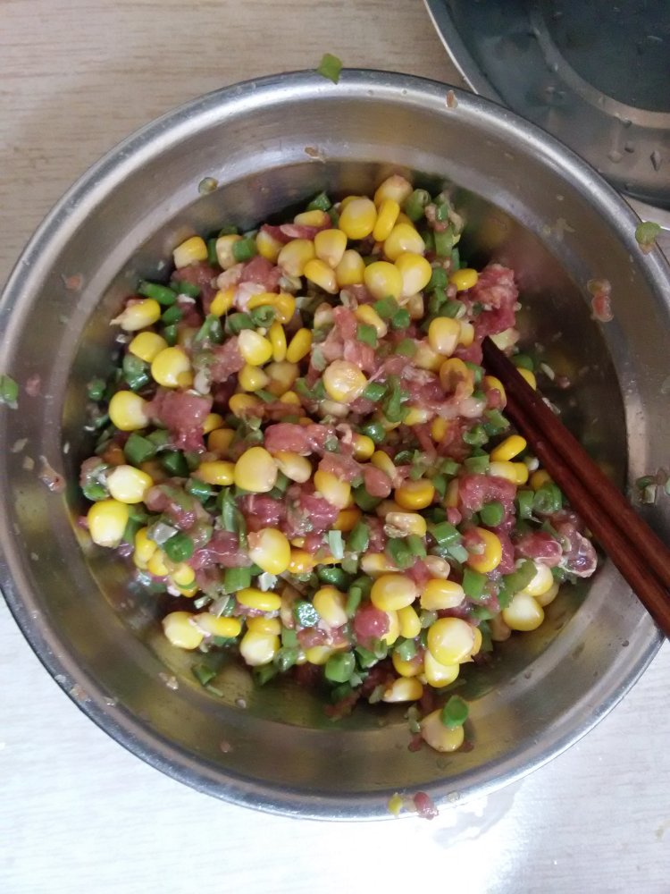 豇豆玉米猪肉饺子步骤7