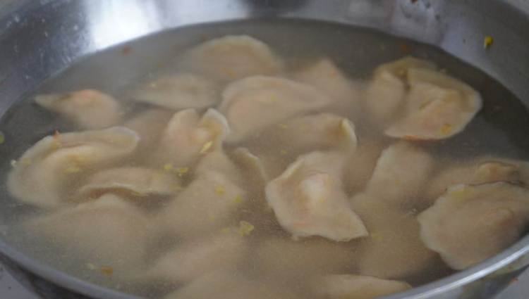 婆婆丁馅水饺步骤10