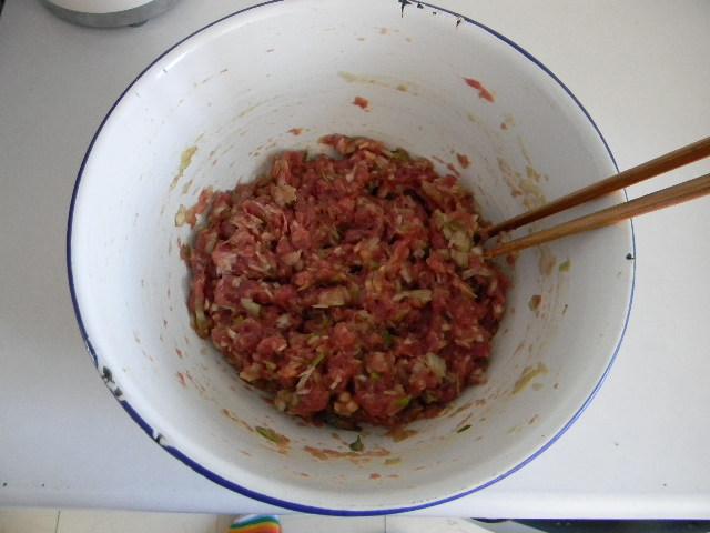 牛肉胡萝卜饺子步骤7
