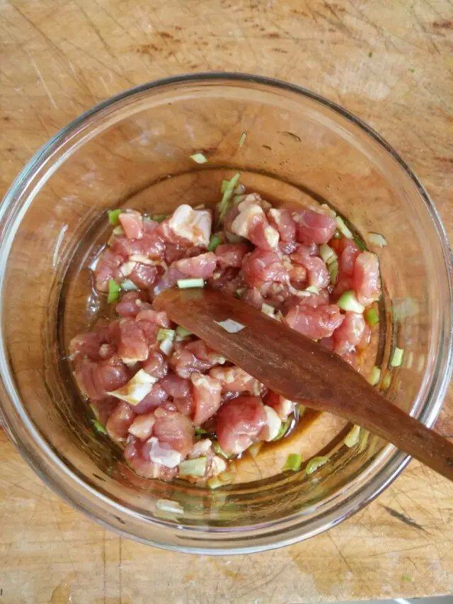 山苜楂虾仁饺子步骤9