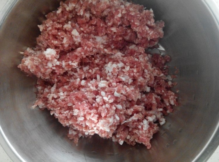 野荠菜猪肉馅水饺步骤5