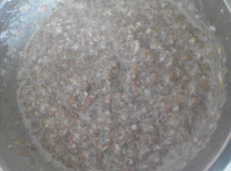 野荠菜猪肉馅水饺步骤7