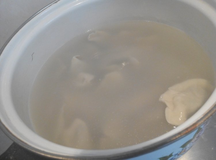 野荠菜猪肉馅水饺步骤12