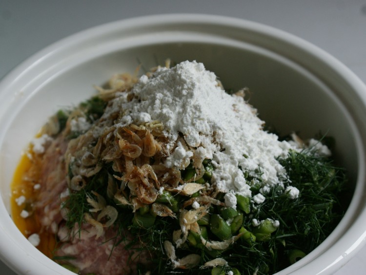 茴香虾皮猪肉饺子步骤4