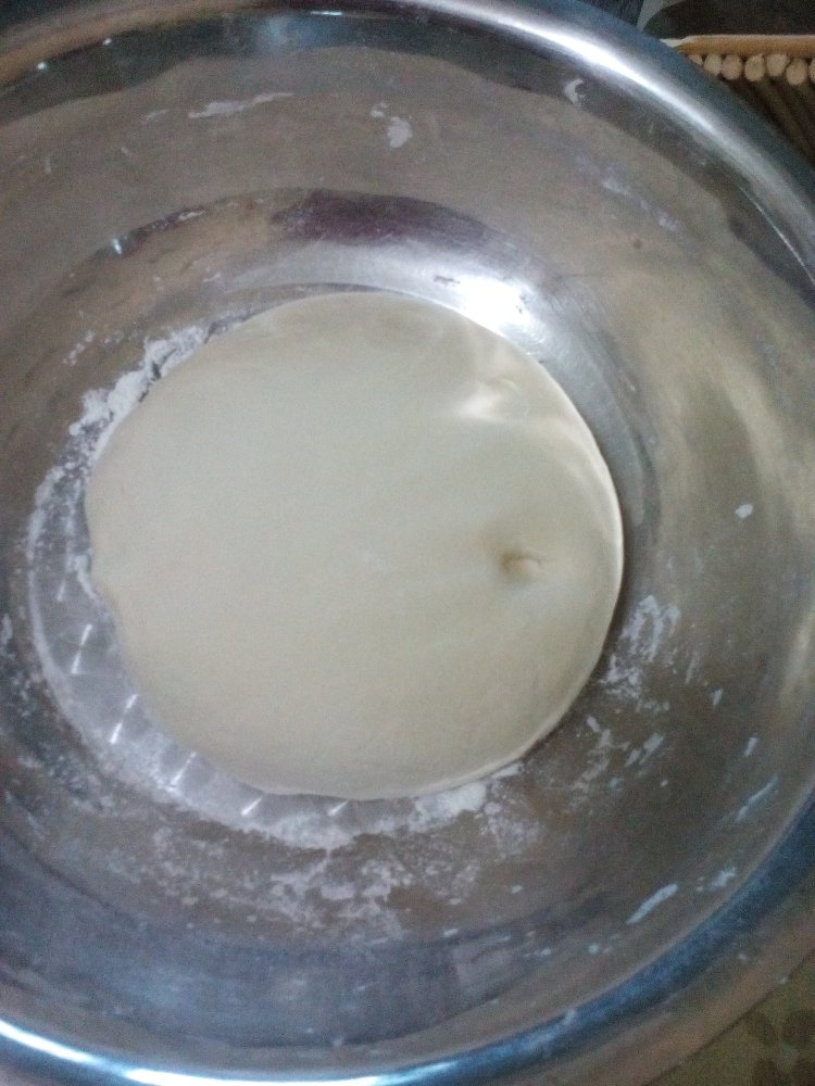 三鲜虾仁饺子步骤1