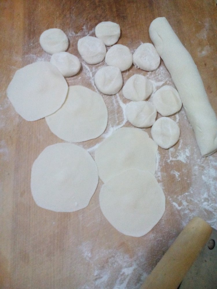 三鲜虾仁饺子步骤7