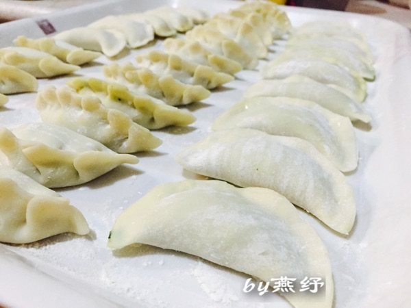荠菜饺步骤12