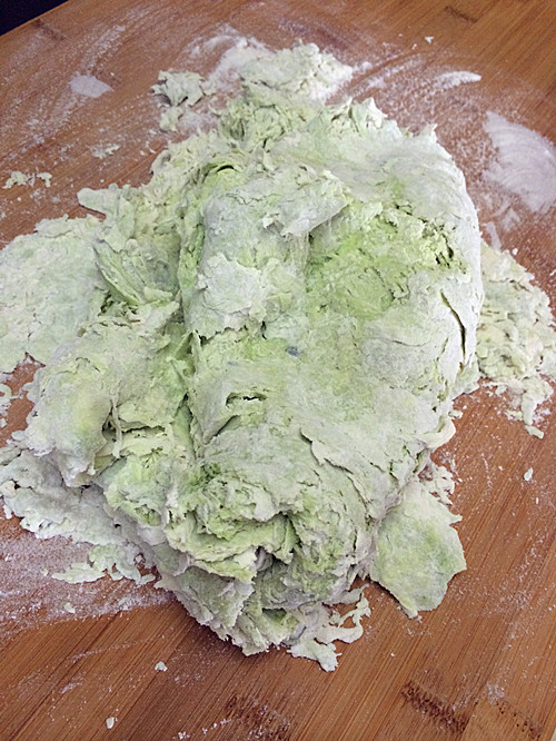油菜翠玉大蒸饺步骤4
