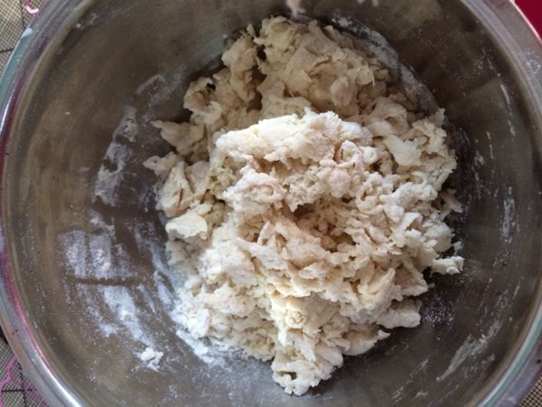 韭菜鸡蛋虾仁蒸饺步骤1