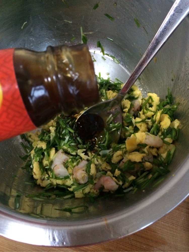 韭菜鸡蛋虾仁蒸饺步骤9