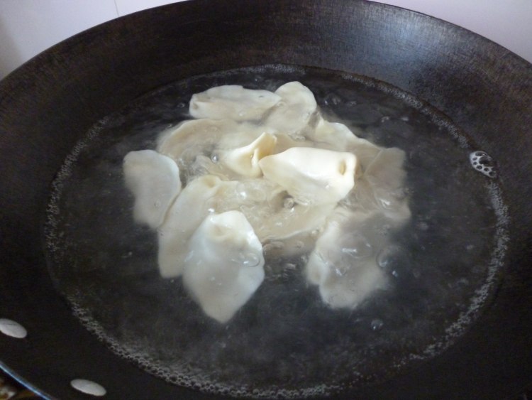 莲藕猪肉饺子步骤8