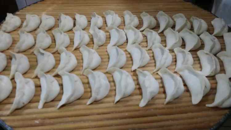 香芹牛肉饺子步骤5