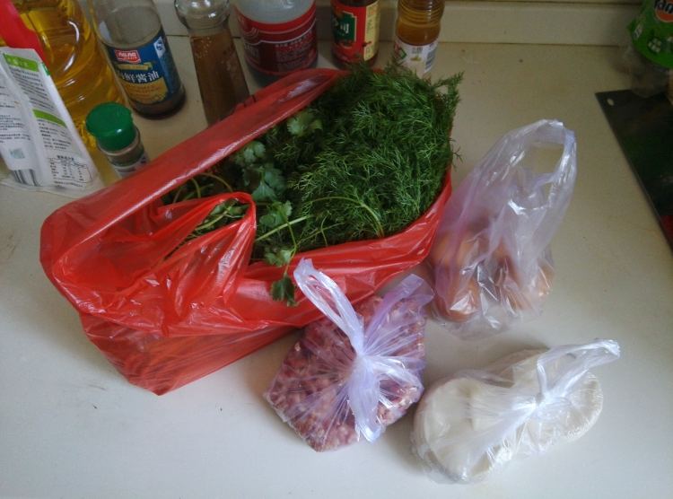 猪肉茴香饺子步骤1