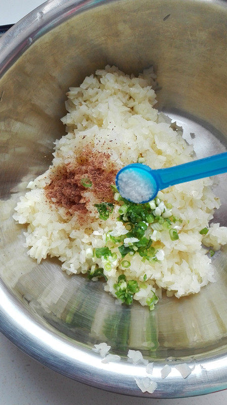 土豆素馅饺子步骤6