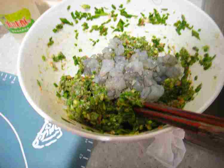 韭菜三鲜水饺步骤6