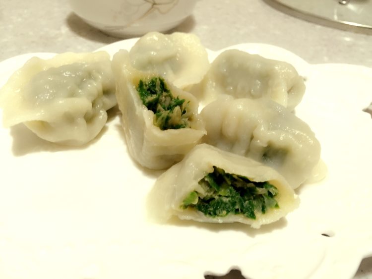 韭菜三鲜水饺步骤12