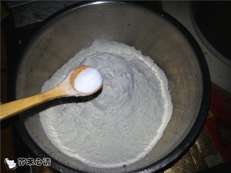 白萝卜猪肉饺步骤1