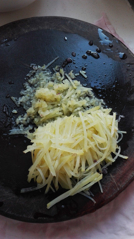 三羊饺子步骤7