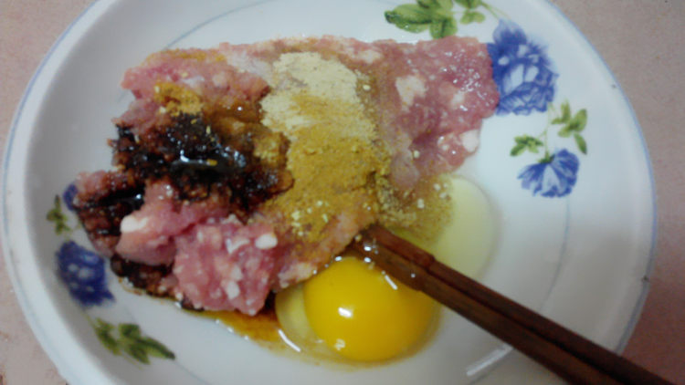 马蹄玉米饺步骤2