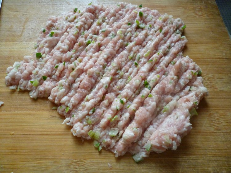 猪肉黄瓜饺子步骤4