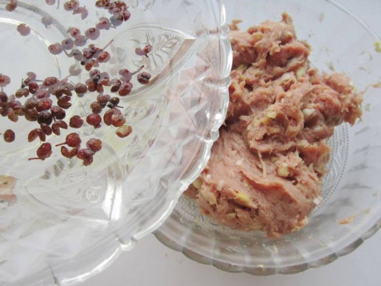 胡萝卜牛肉饺子步骤7